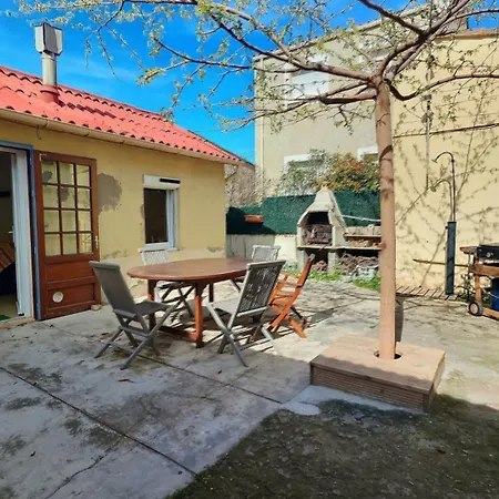 Villa Maison De Pecheur En Plein Centre Ville. *